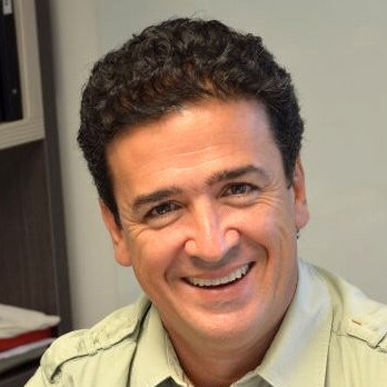 miniatura-testimonios-hernan-dario-suarez